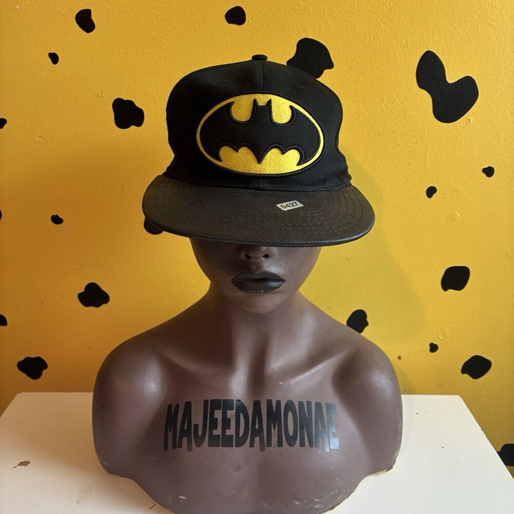 DC Comics Batman Black Yellow Logo Adjustable Baseball Hat Marvel Streetwear